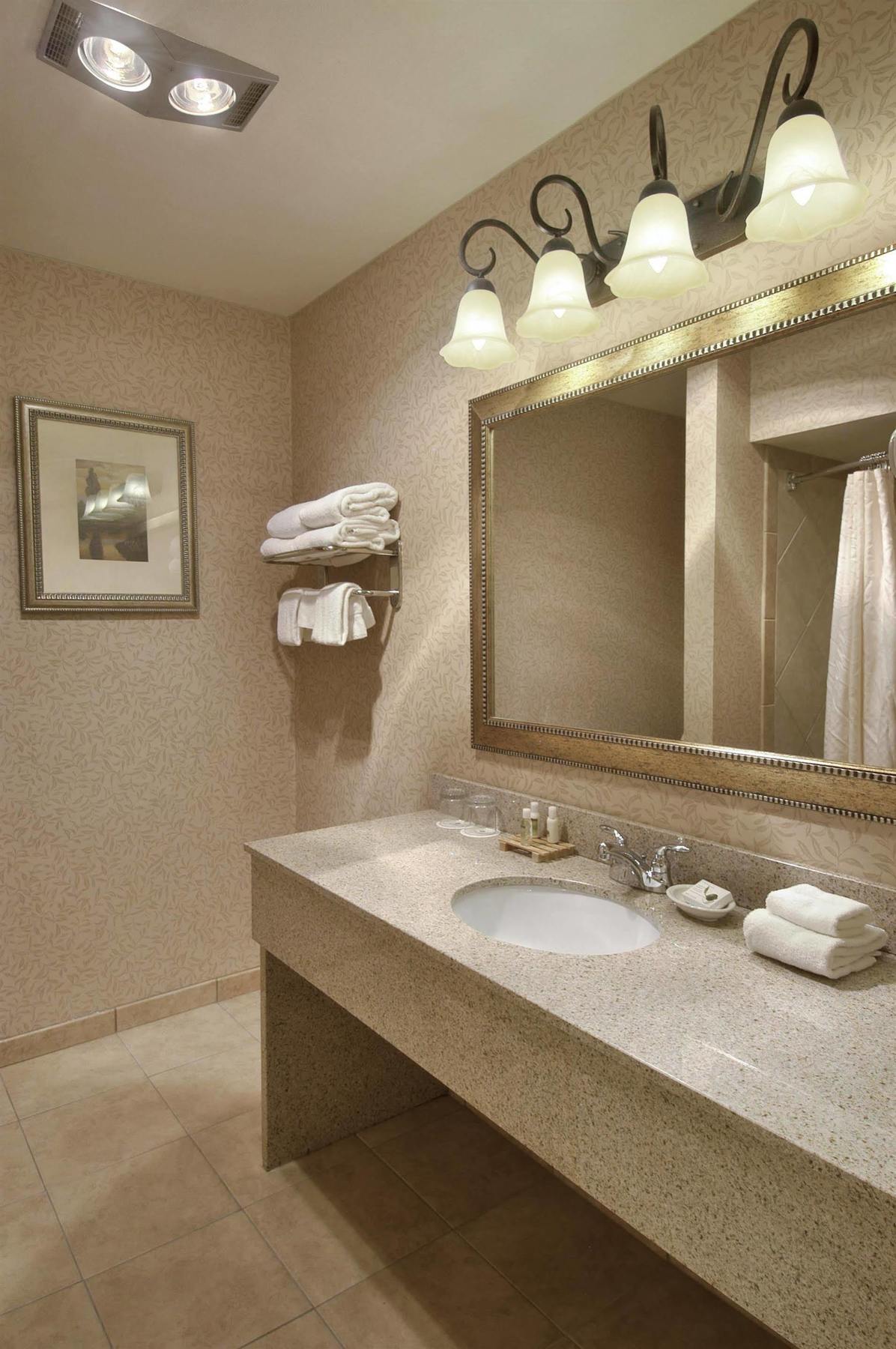Red Lion Hotel Кус-Бей Экстерьер фото